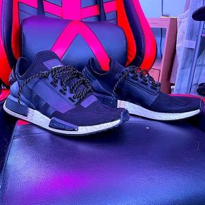 Nmd r1 v2 metallic gold